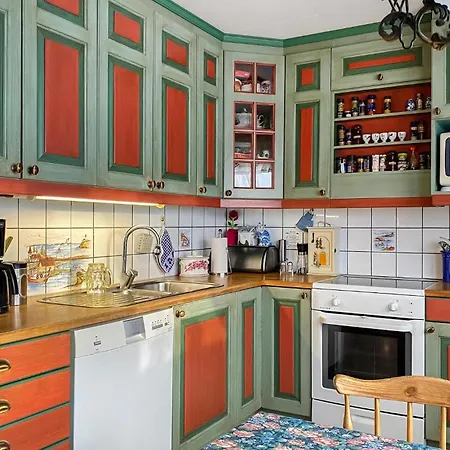2 Bedroom Stunning In Avery Holiday home