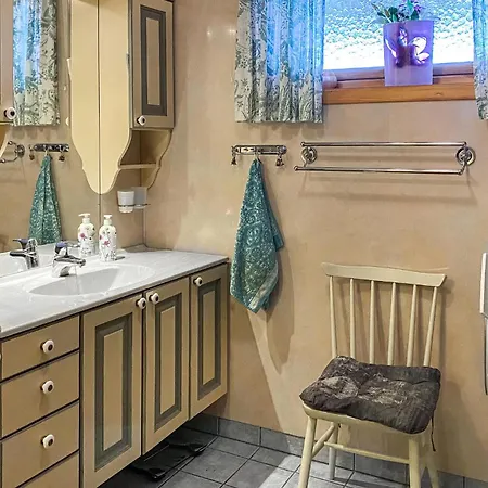 2 Bedroom Stunning In Avery *